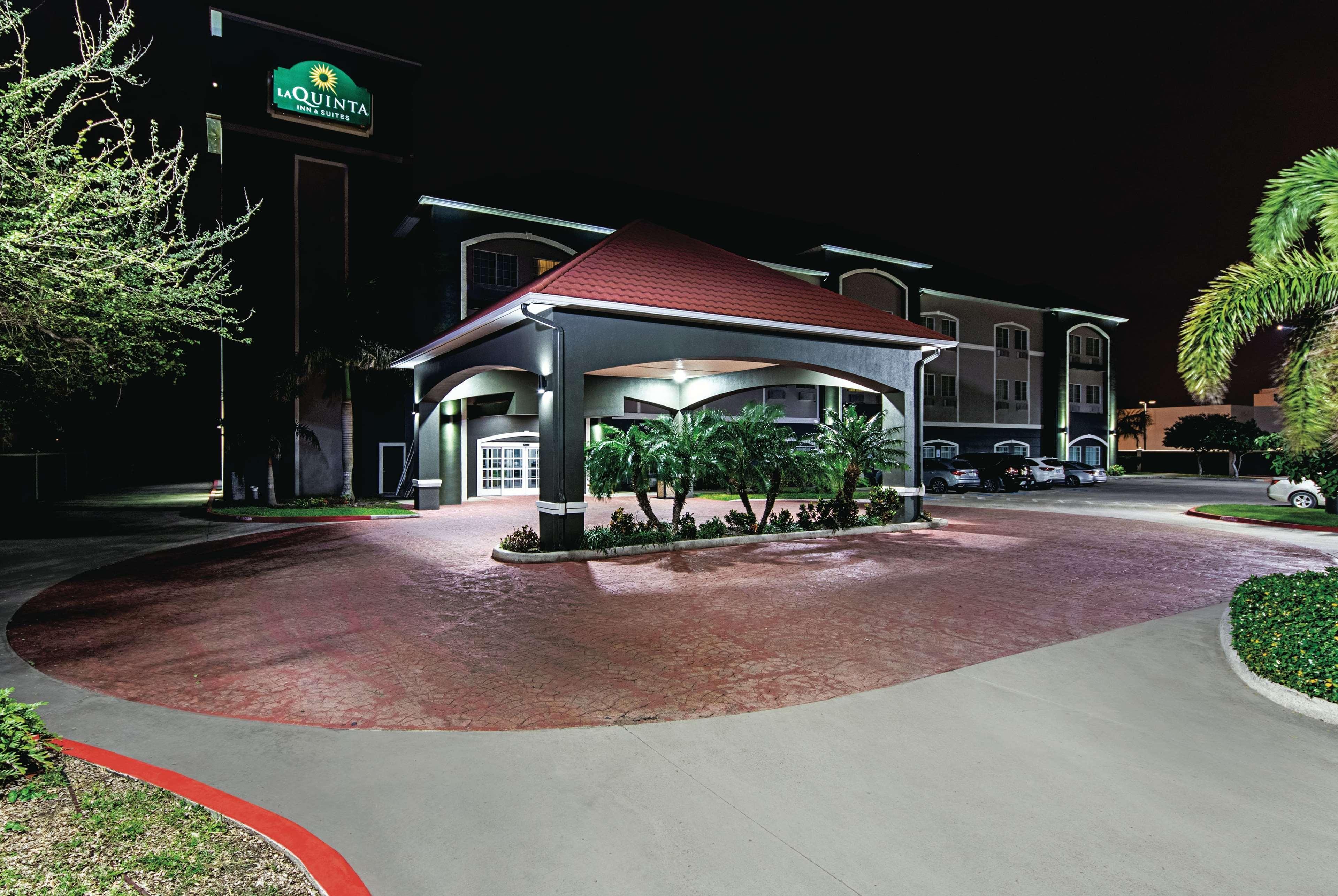 La Quinta By Wyndham Alamo-Mcallen East Hotel Exterior photo