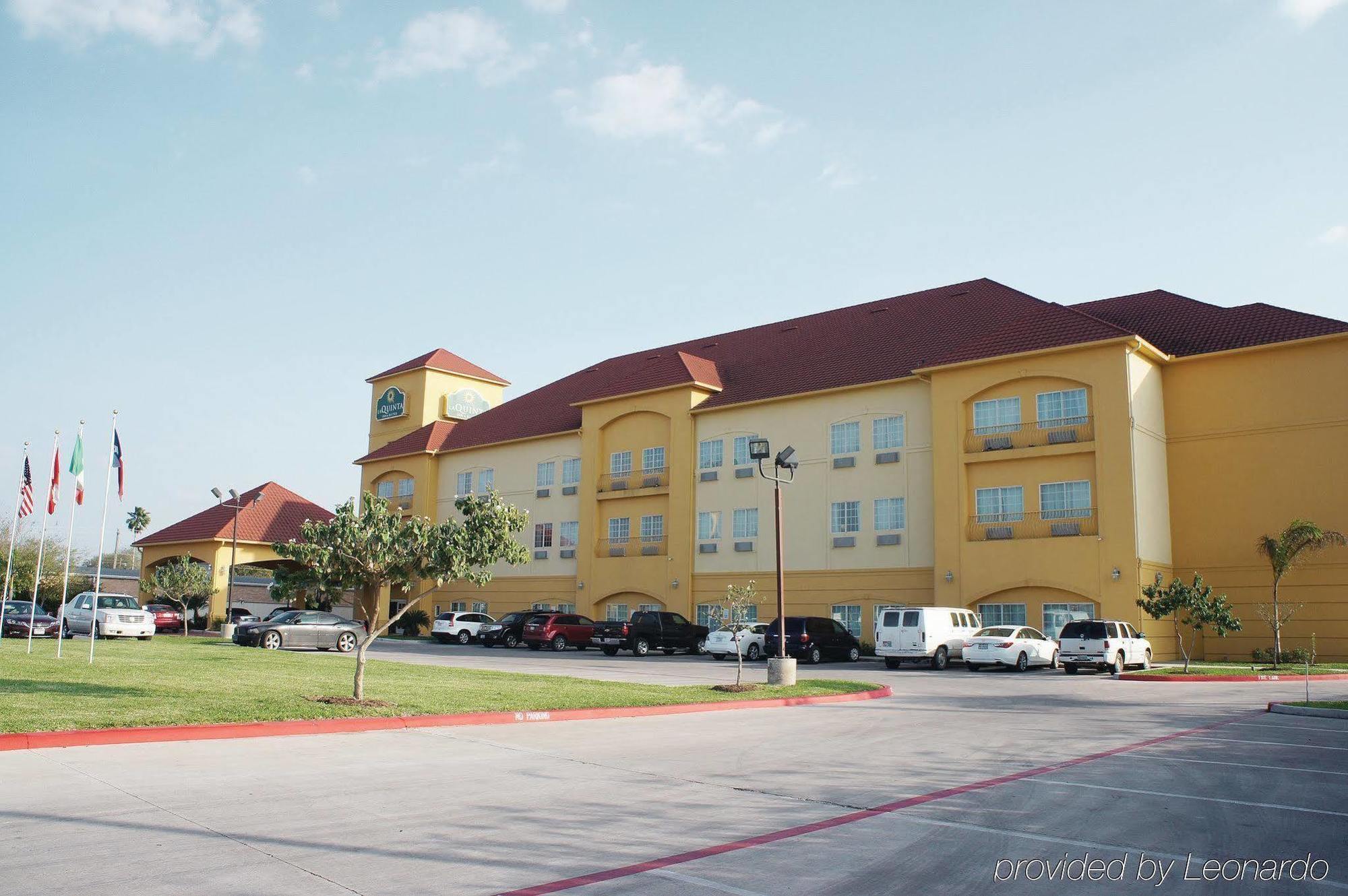 La Quinta By Wyndham Alamo-Mcallen East Hotel Exterior photo